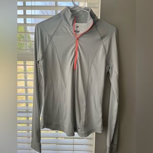 Medium EUC half zip